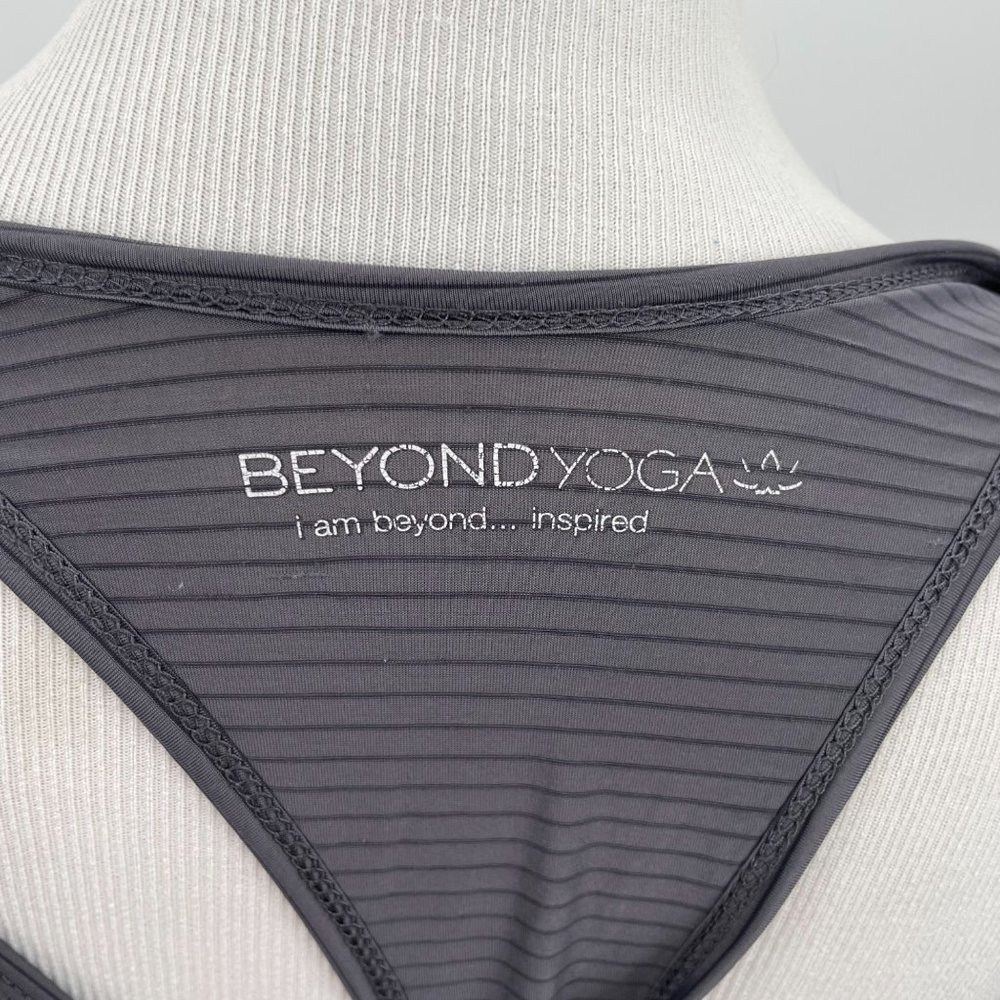 Beyond Yoga Size Medium Gray Racerback Twisted Tank Top Womens Athletic Workout - Picture 5 of 7
